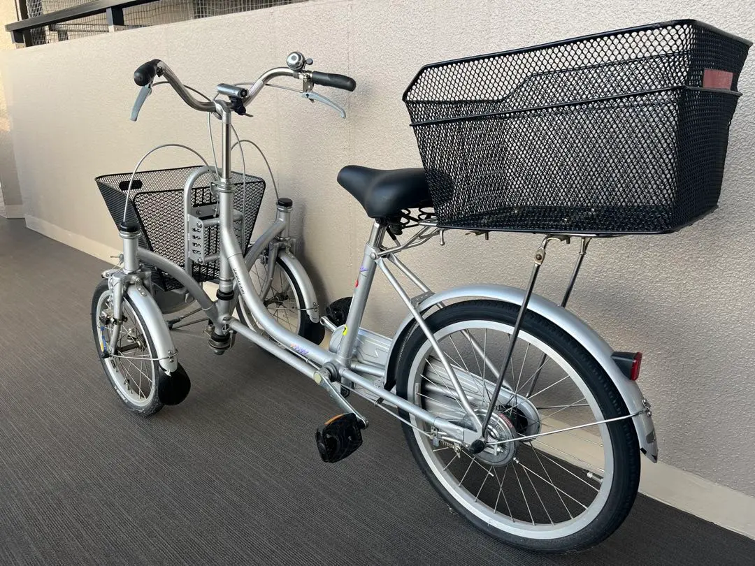 m63586313513_1.jpg?1763379670