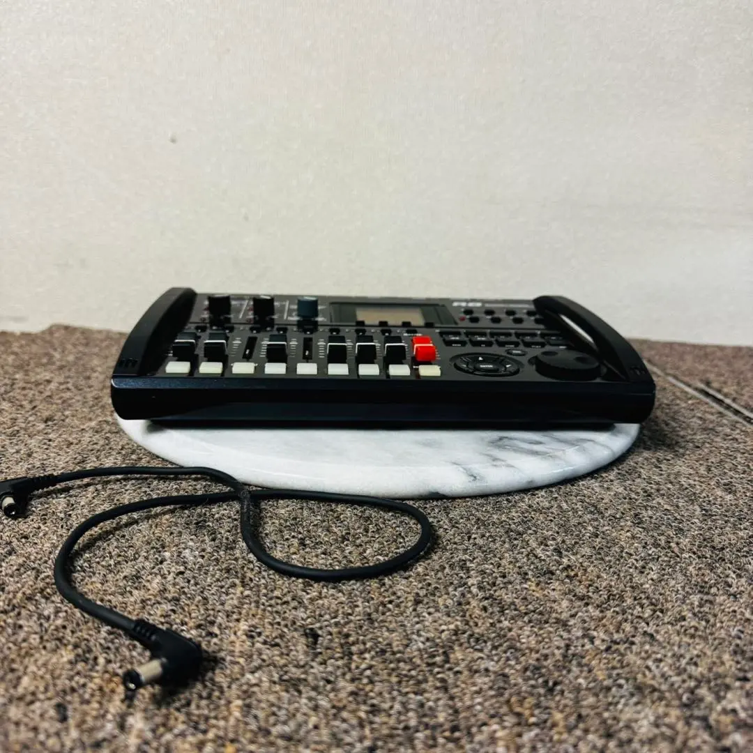 2026年最新】ZOOM/マルチトラックレコーダー R24の人気アイテム - メルカリ