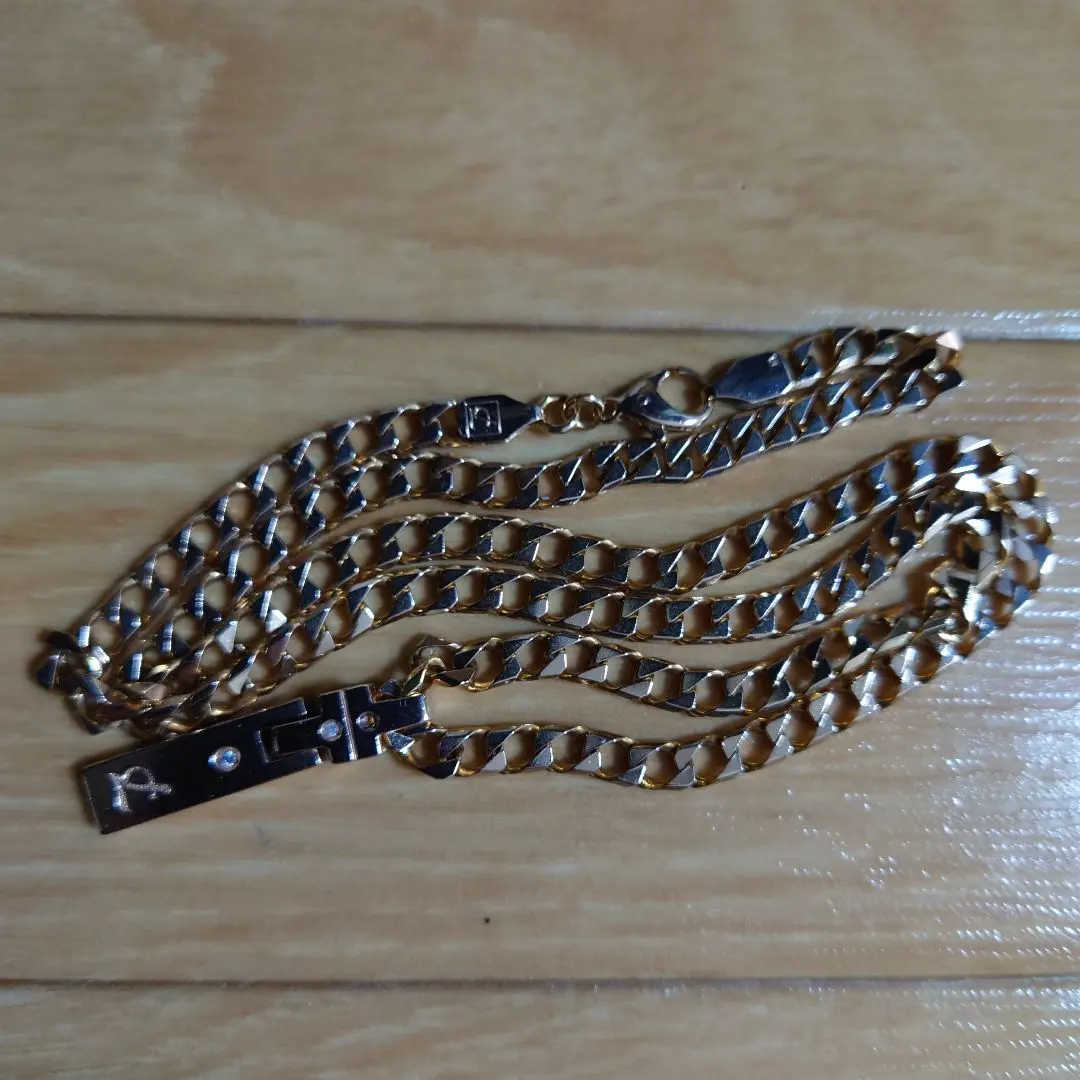 2026年最新】LedaSilmaの人気アイテム - メルカリ