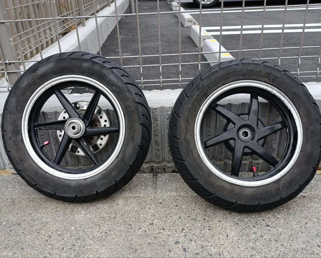 2026年最新】ズーマー タイヤ ホイールの人気アイテム - メルカリ