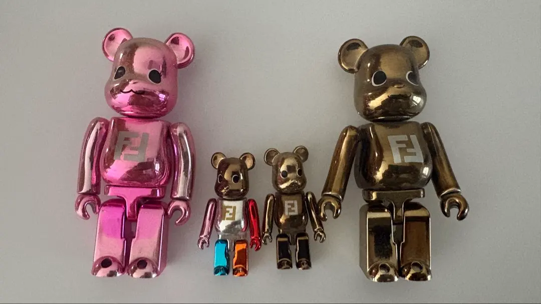 2026年最新】FENDI ベアブリックの人気アイテム - メルカリ