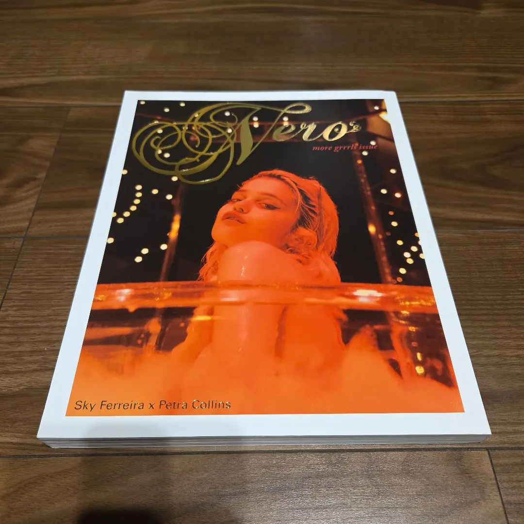 2026年最新】CHVRCHESの人気アイテム - メルカリ