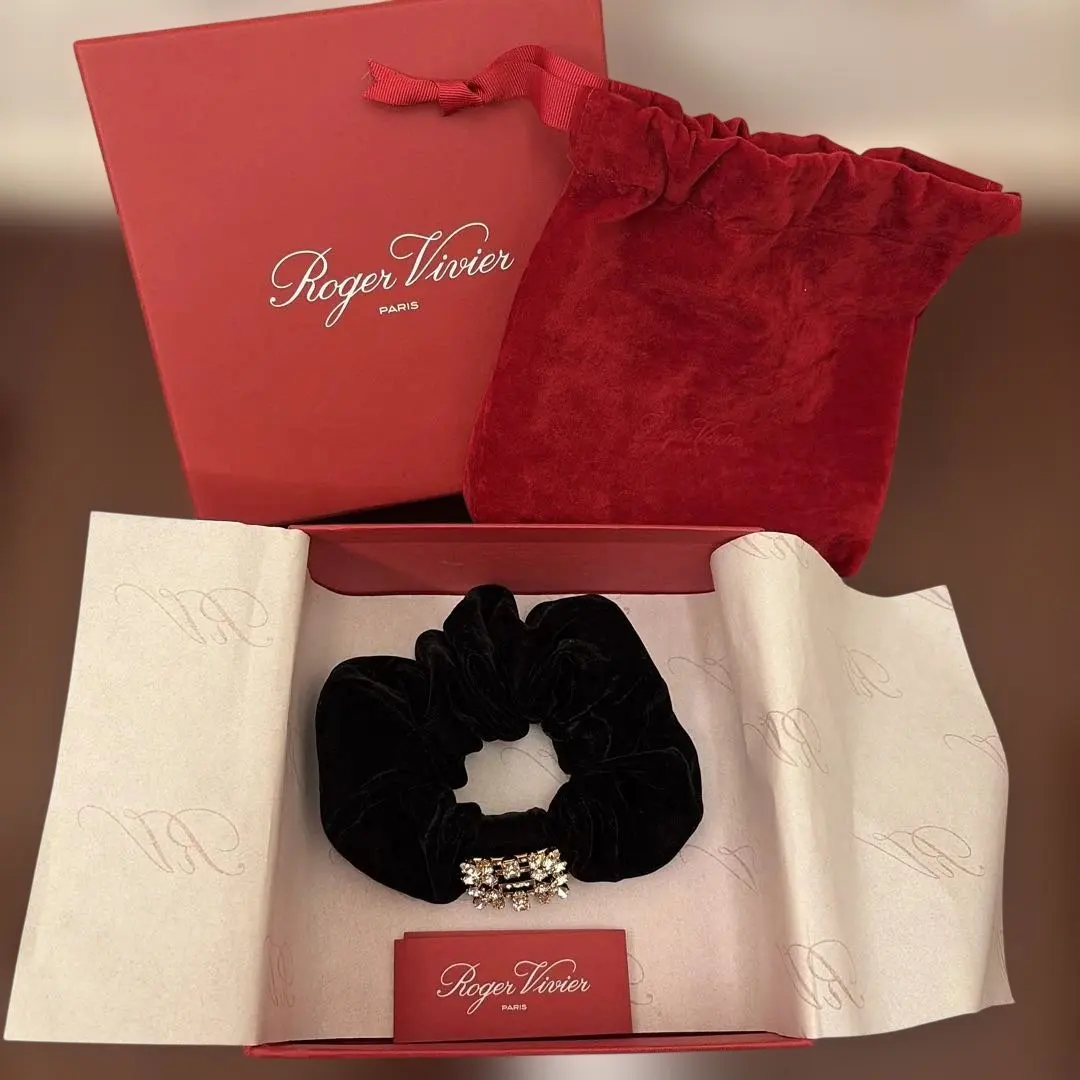 2026年最新】ROGER VIVIER ヘアアクセサリーの人気アイテム - メルカリ