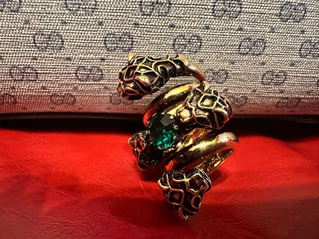 2026年最新】gucci タイガーヘッド リングの人気アイテム - メルカリ