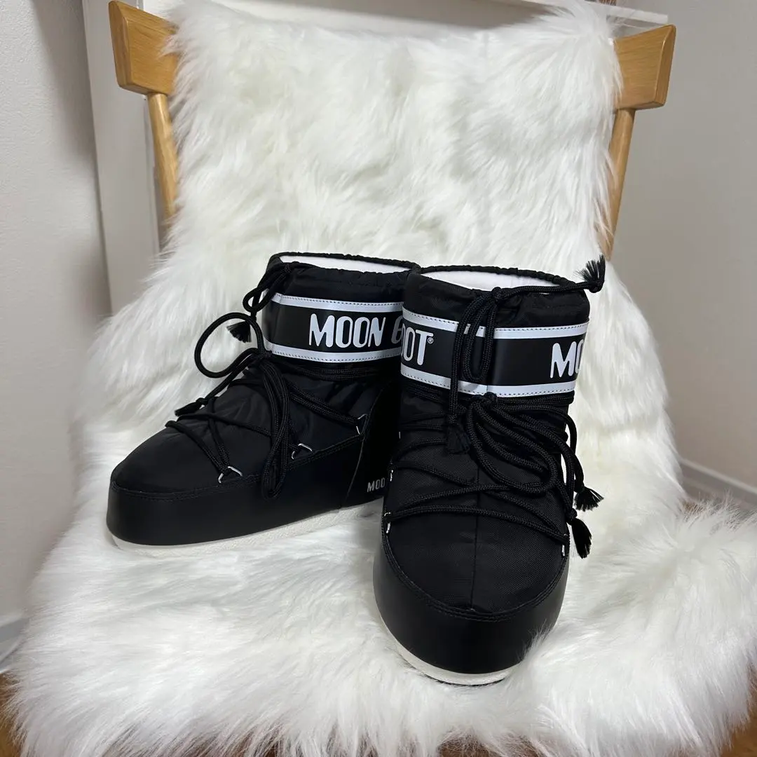 2026年最新】MOON BOOTの人気アイテム - メルカリ