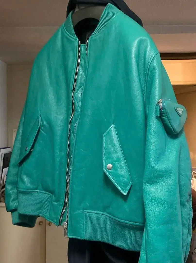 2026年最新】プラダ ナッパボンバーの人気アイテム - メルカリ