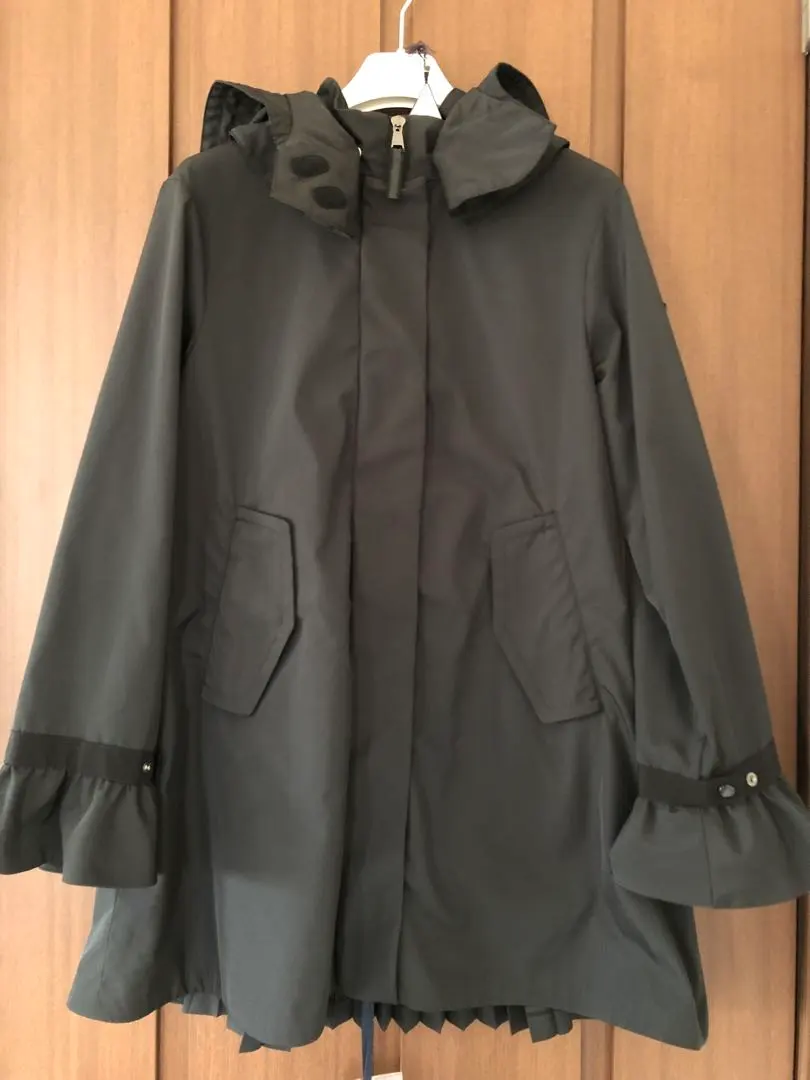 2026年最新】モンクレールATHELASの人気アイテム - メルカリ