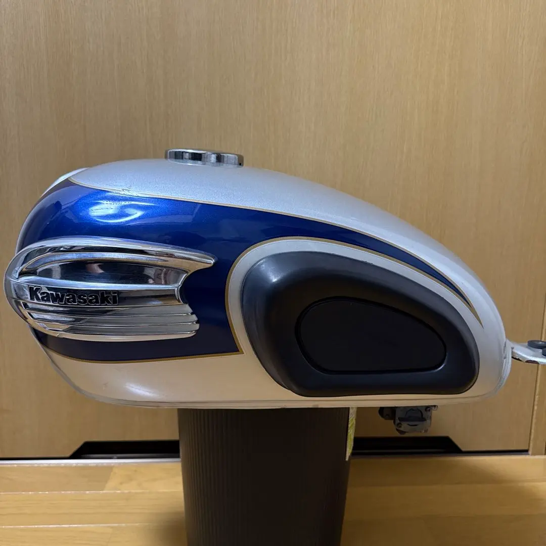 2026年最新】w650 タンク 純正の人気アイテム - メルカリ