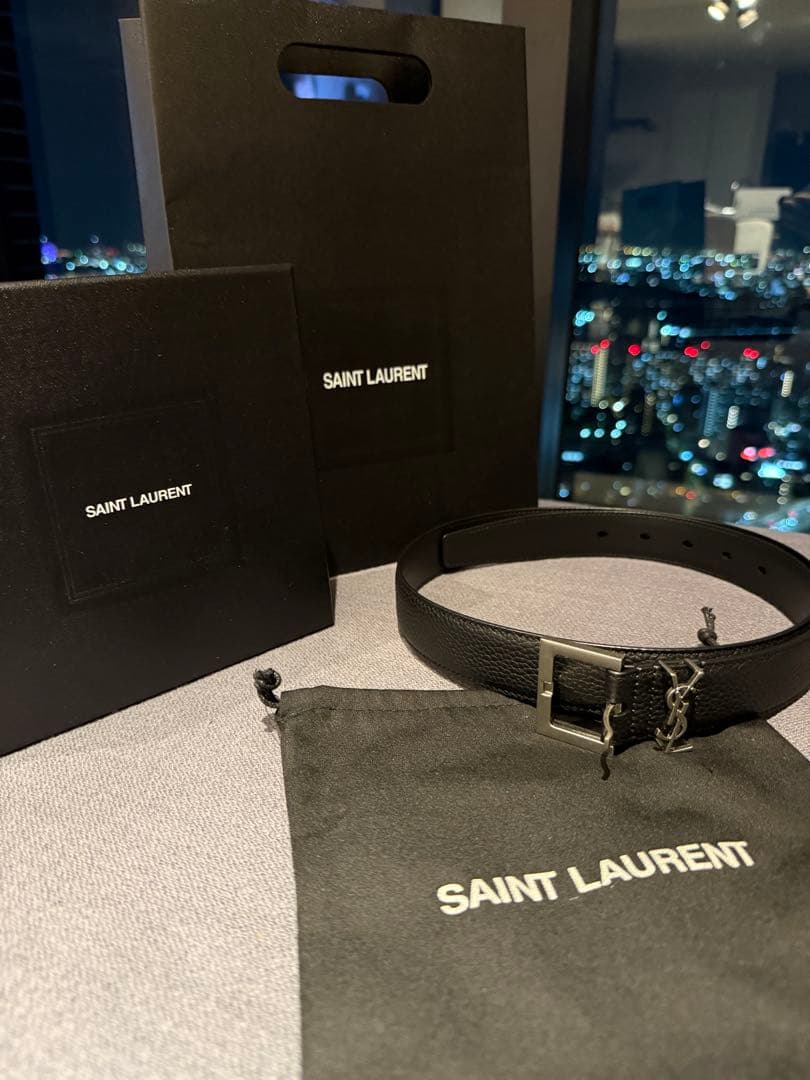 SAINT LAURENT ブラックレザーベルト 中古・古着通販】Saint Laurent Paris (サンローランパリ) レザー
