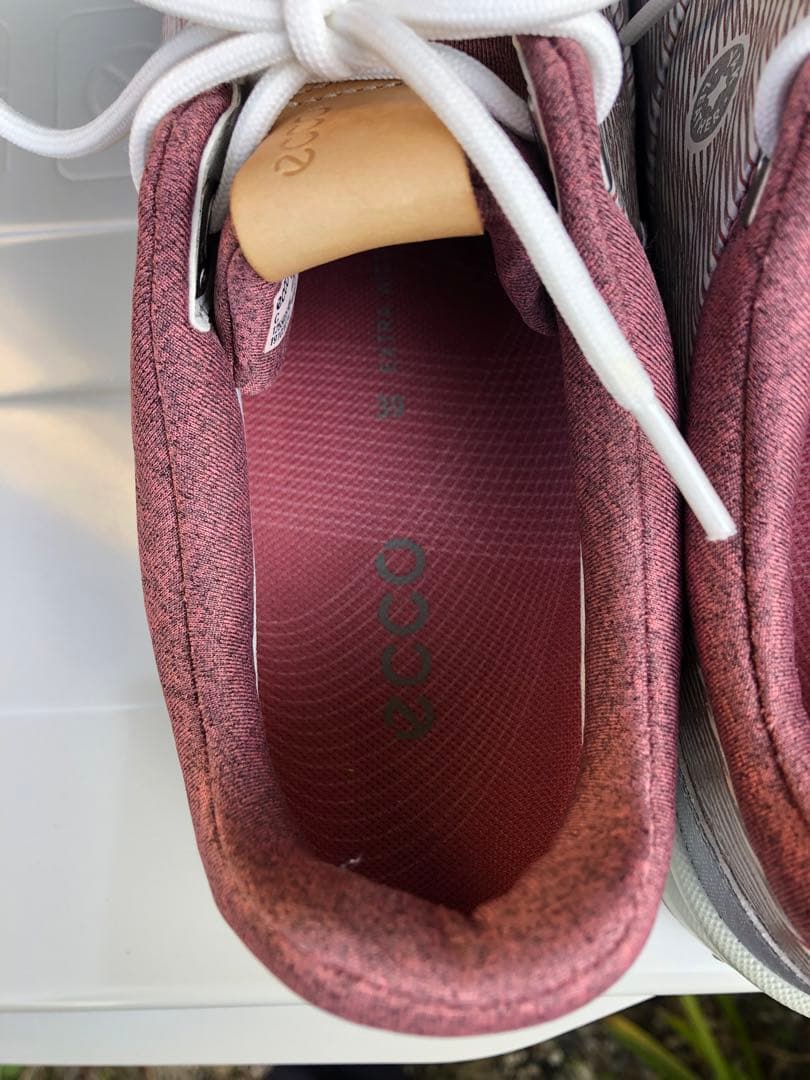 318番 新品未使用ECCOゴルフシューズ39 24.5cm GORE-TEX