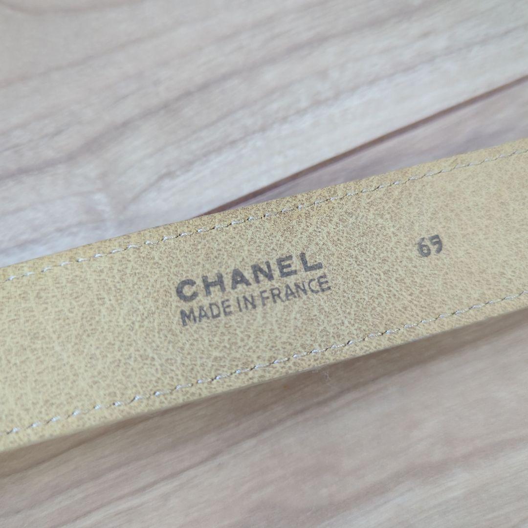 CHANEL ベージュ ダブルCロゴ ベルト 69 - メルカリ