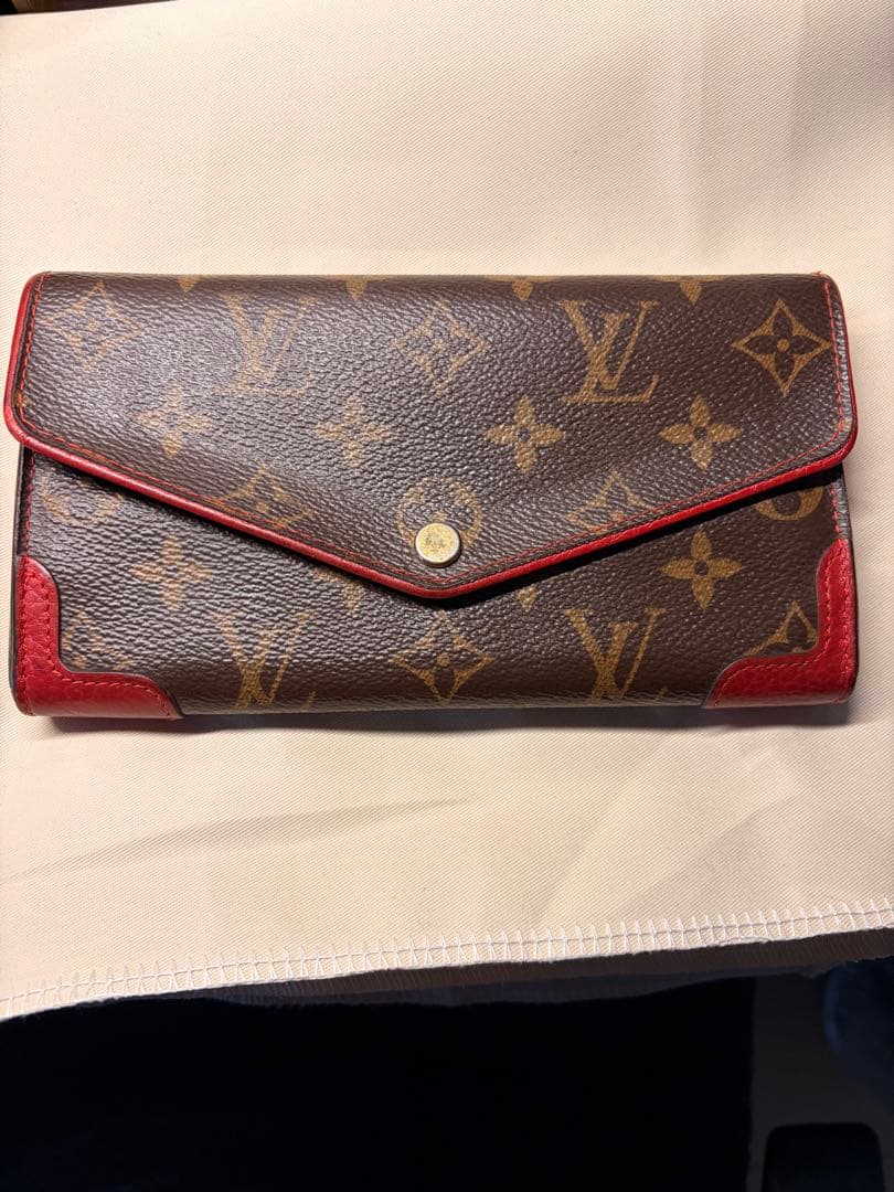 ルイヴィトン モノグラム レティーロ ジッピーウォレット M61854 810000113385000-5_1000x.jpg?v=