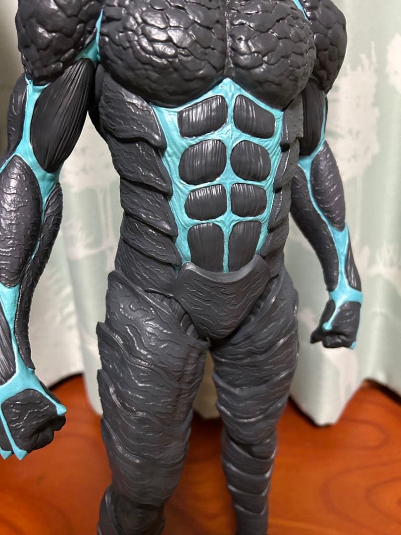 海洋堂 MEGA.SOFVI 怪獣8号 - メルカリ