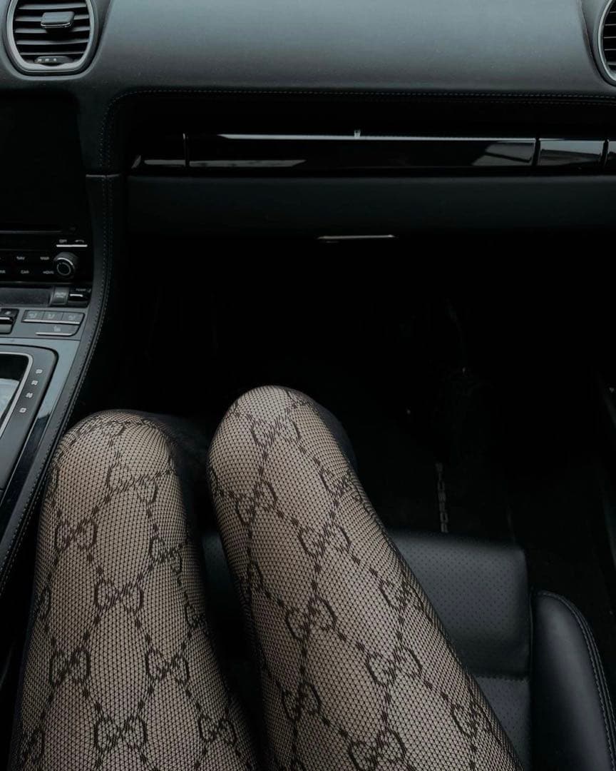 Gucci tights 網タイツ　グッチ　正規品 Gucci Tights Lux GG Net Sparkly Gold & Black Women's Size M