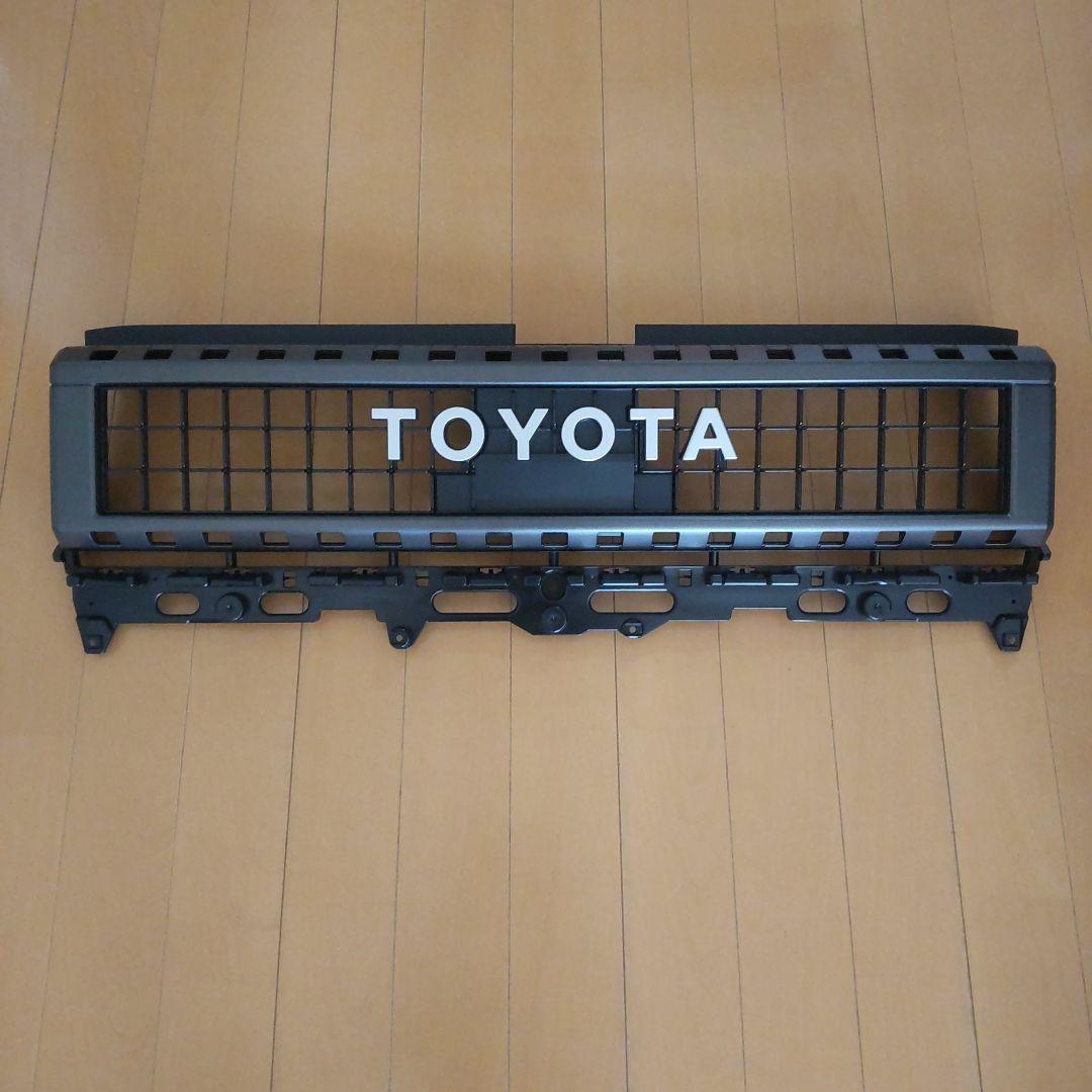 ランドクルーザー250 フロントグリル ZX仕様(グレー塗装) - メルカリ