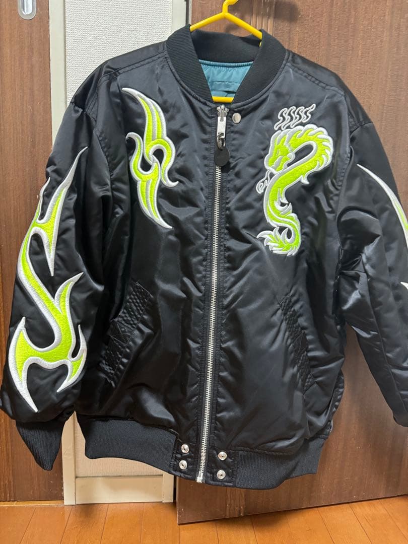 DIESEL レディース Mサイズ リバーシブルボンディングジャケット 定価6万 DIESEL レディース Mサイズ リバーシブルボンディングジャケット 定価6万