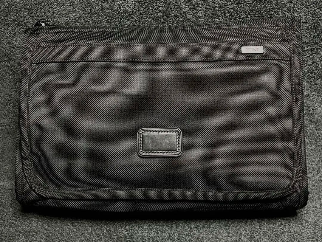 美品 トゥミ TUMI 22112DH ショルダーバッグ ビジネスバッグ 極美品】TUMI トゥミ Alpha 22112DH メッセンジャーバッグ ブラック