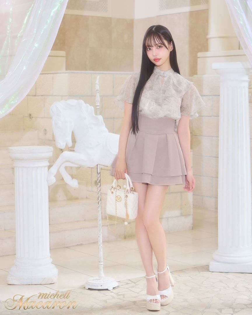 新品未使用 ミシェルマカロン 美脚になれるスカート XS くすみピンク