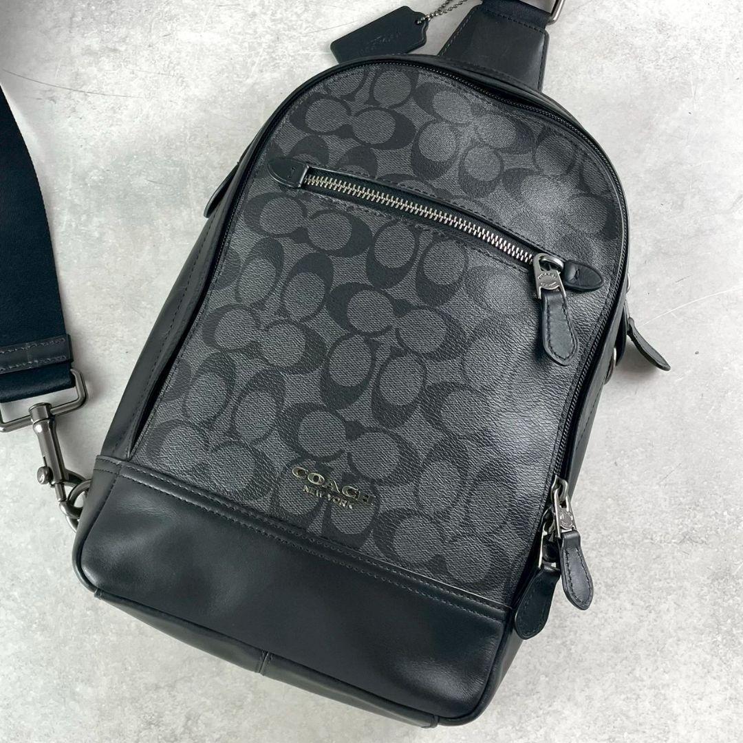 極美品 コーチ グラハム 2室 ボディバッグ ビジネス レザー PVC ロゴ