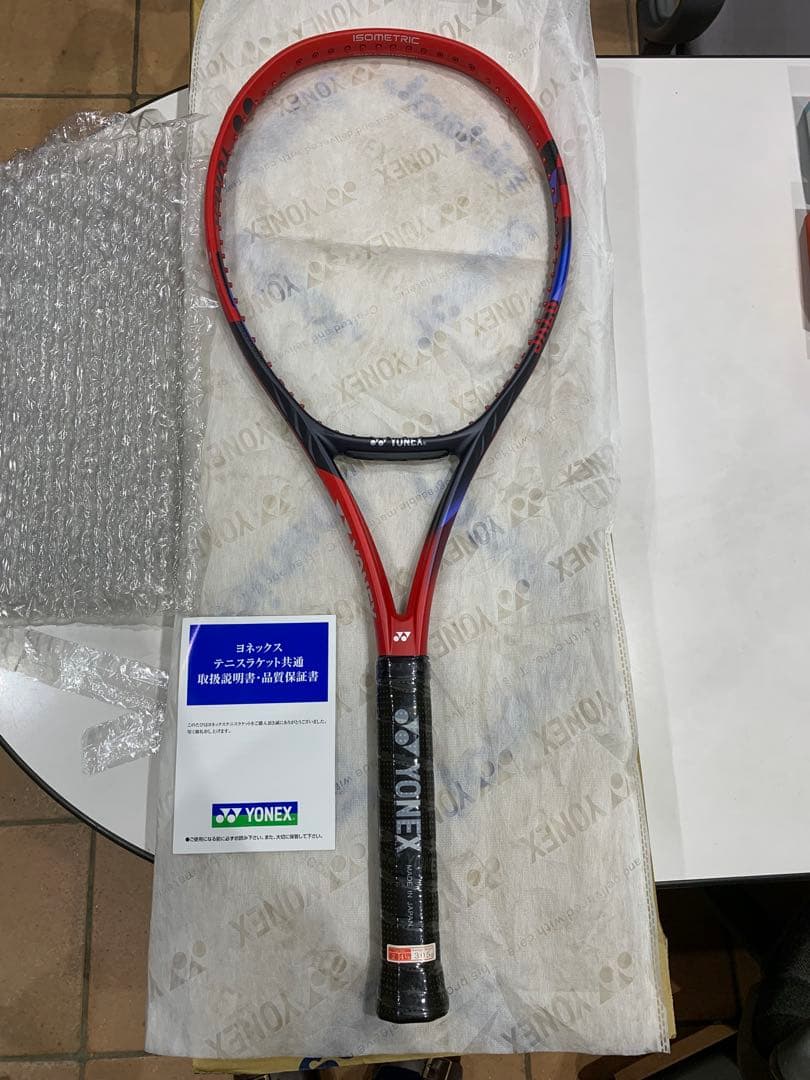 硬式テニスラケット ブイコア98YONEX新品 YONEX（ヨネックス） テニスラケット 硬式テニス YONEX Vコア 98L
