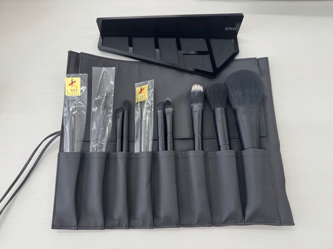 SOYO メイクブラシセット(10本)、3本おまけ SOYO メイクブラシセット 10本 + ケース付き 小田切ヒロ 【公式通販】