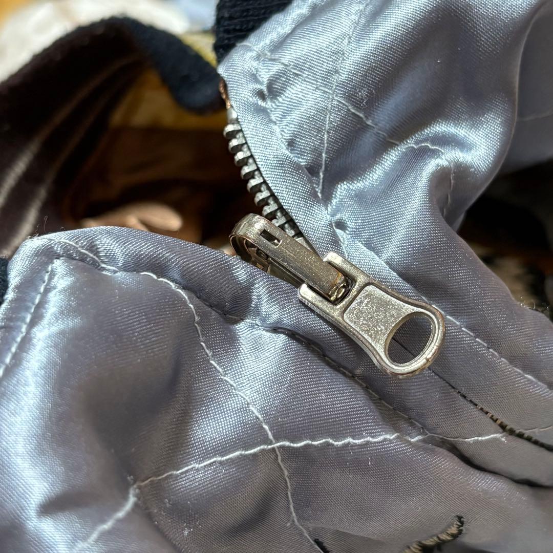 ス*ン様 スカジャン リバーシブル M 片面キルティング