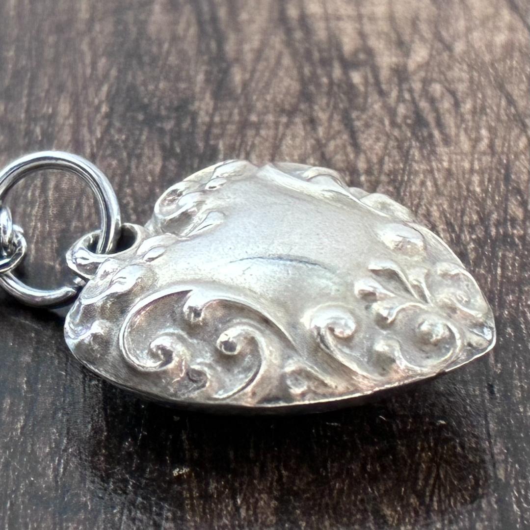 スウィートハートジュエリーWAVE 波 シルバー ヴィンテージネックレス