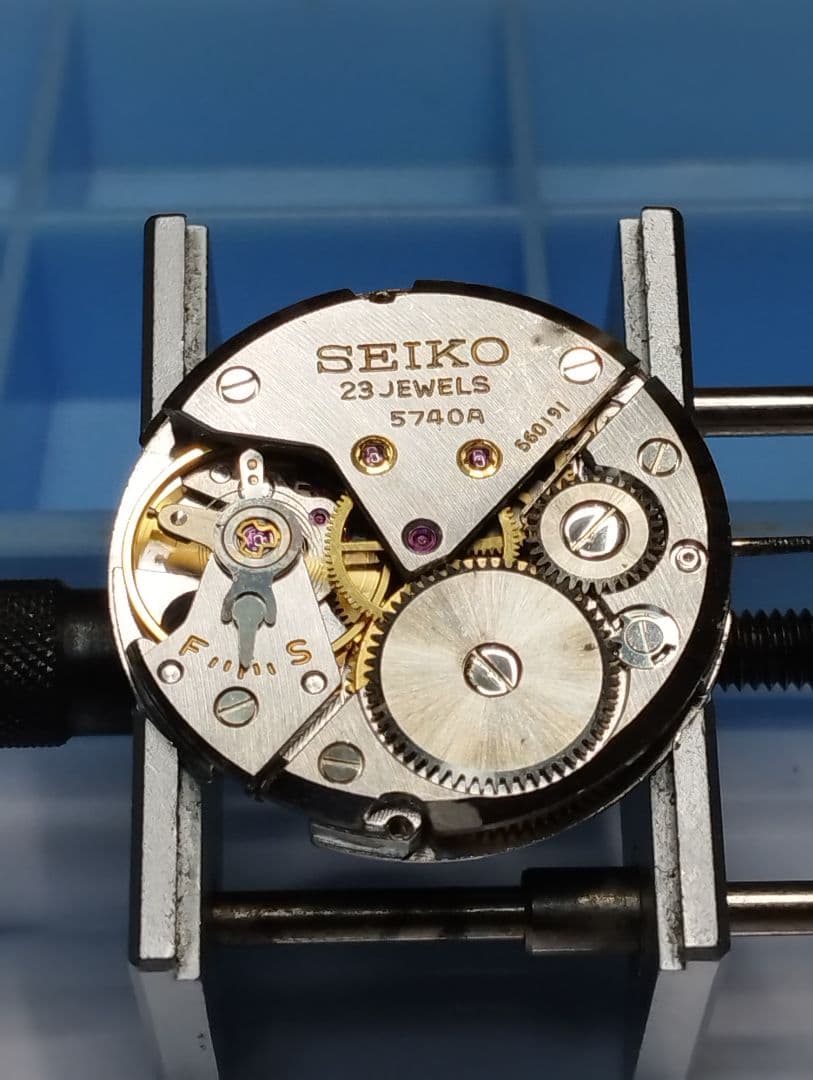 昭和国産腕時計】セイコーロードマーベル 23石 秒針規正付き OH済み