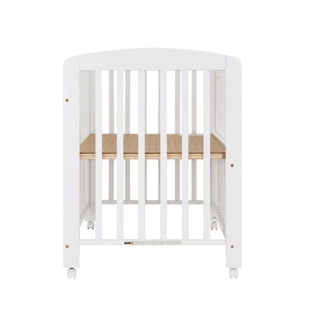 ほぼ新品 ベビーベッド ハイタイプ 床板すのこ ホワイト カトージ 70×120