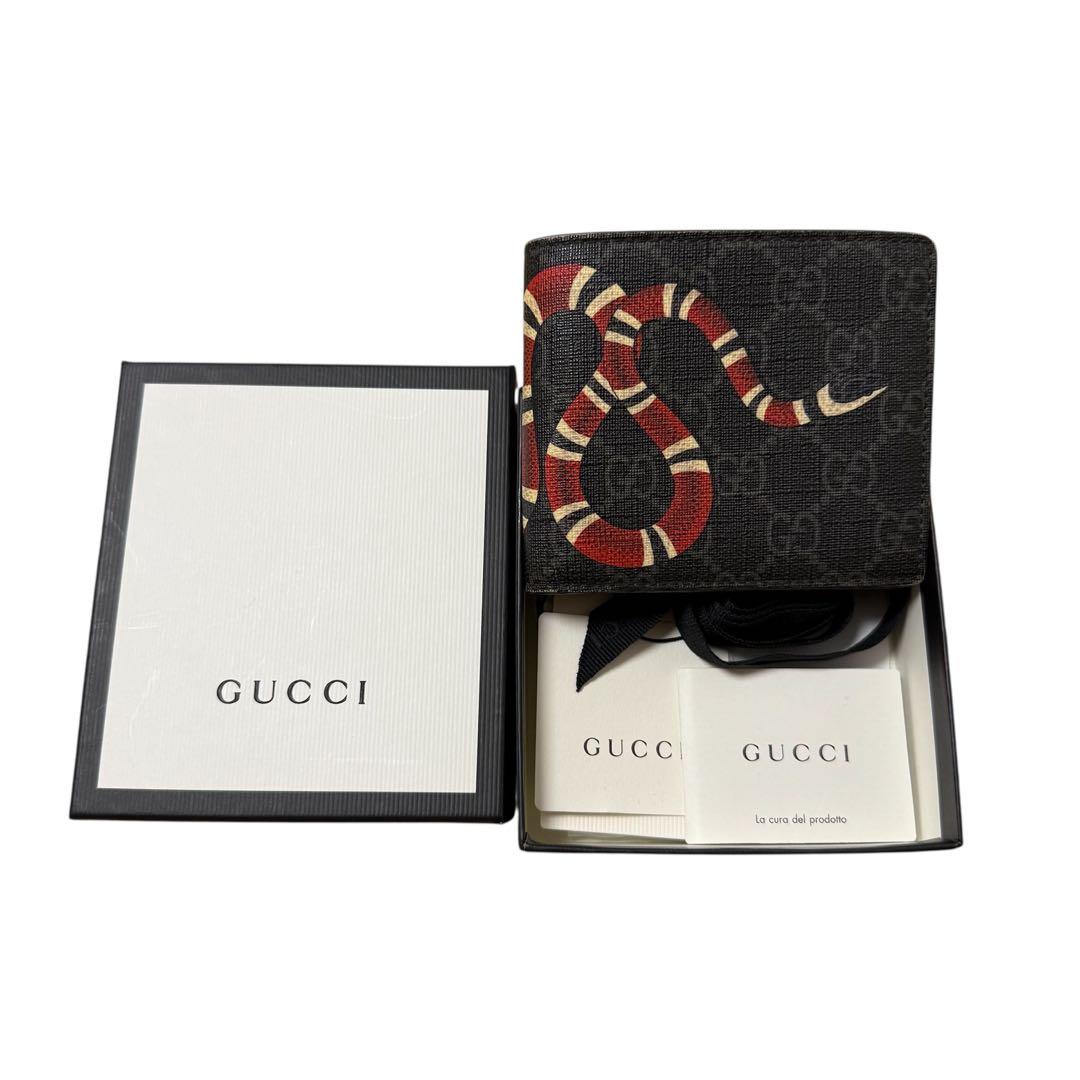 GUCCI スネーク柄 2つ折り財布 GUCCI（グッチ） 二つ折り財布 メンズ 小銭入れ無し キングスネーク
