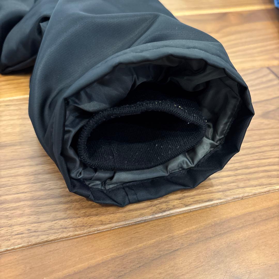 ブルゾンブラックジャンパー、中綿ジャケット、ナイロンジャケット