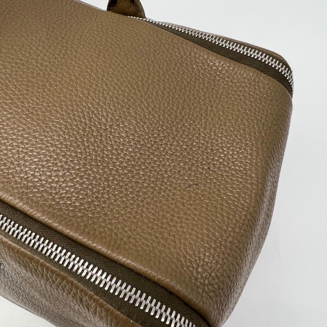 13368ゴールデングース エキパージュシボ革 レザー ボストンバッグ刺繍