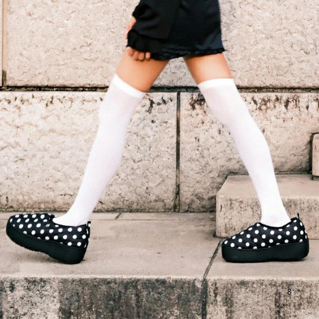 【大人気】SUBU ドット柄 厚底サンダル 24〜25.5cm サイズ1