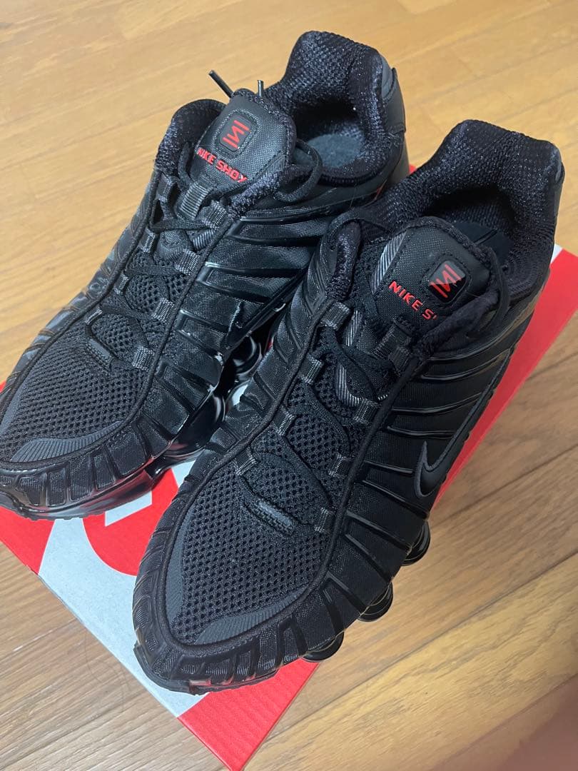 Nike Shox ブラック スニーカー NIKE W SHOX TL 