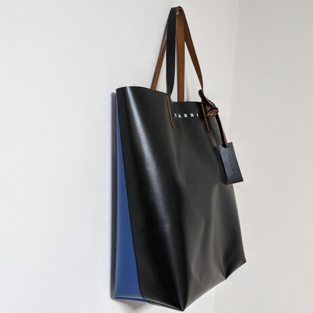 MARNI マルニ バイカラー ロゴ PVC レザー タグ トートバッグ 黒 青