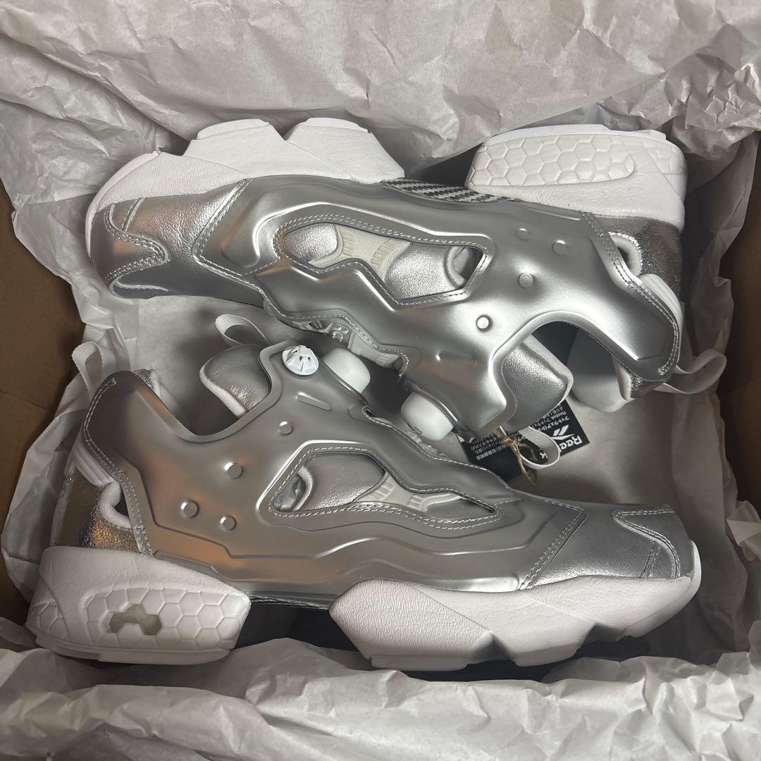 稲葉浩志モデル Reebok インスタポンプフューリー　シルバー 27.0cm