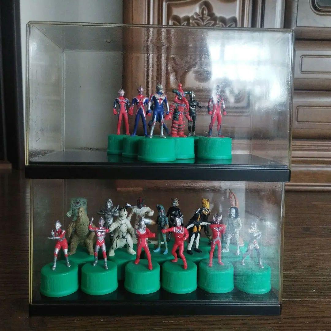 マ*ー様 【美品】ウルトラマンボトルキャップ シークレット込み全24