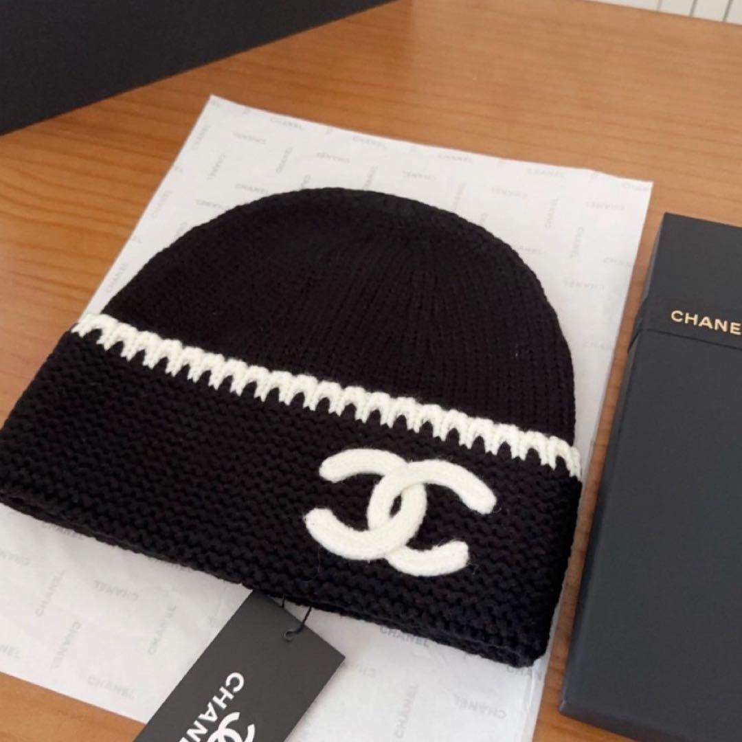 CHANEL 黒 ニット帽 ロゴ入り 値下げしてます メンズも◎コーデのアクセントに！】CHANEL ニット帽 カシミア (CHANEL