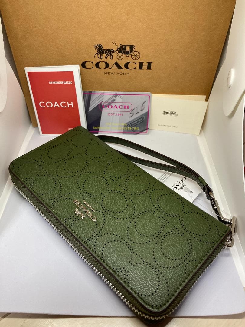 COACH コーチ C4715 長財布 パフォレイテッド シグネチャー - メルカリ