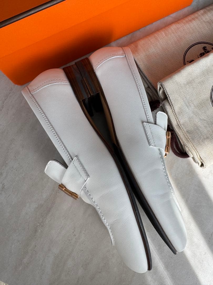 HERMES エルメス モカシンパリ 36.5 ホワイト ローズゴールド金具