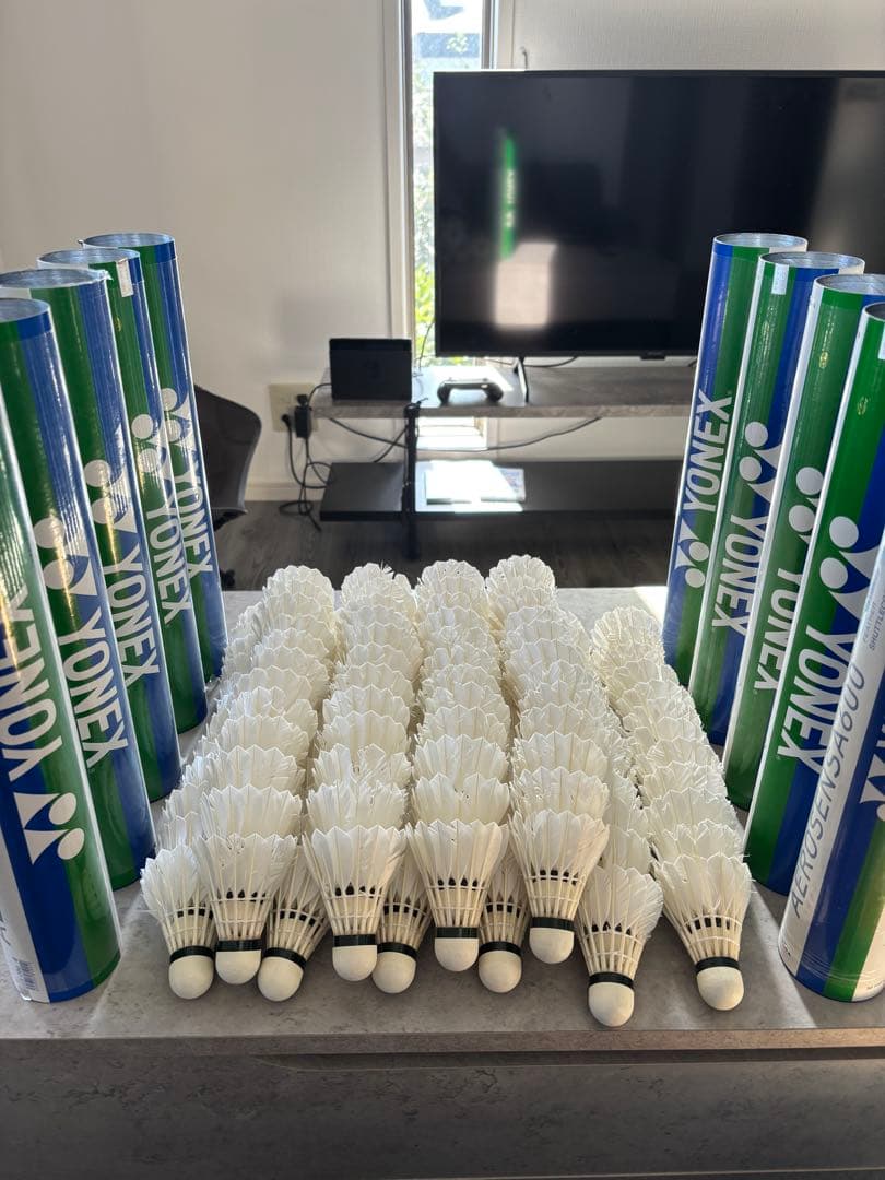 YONEX バドミント（ノックシャトル）エアロセンサ700 Amazon | [ヨネックス] バドミントン 試合用 シャトル エアロセンサ700