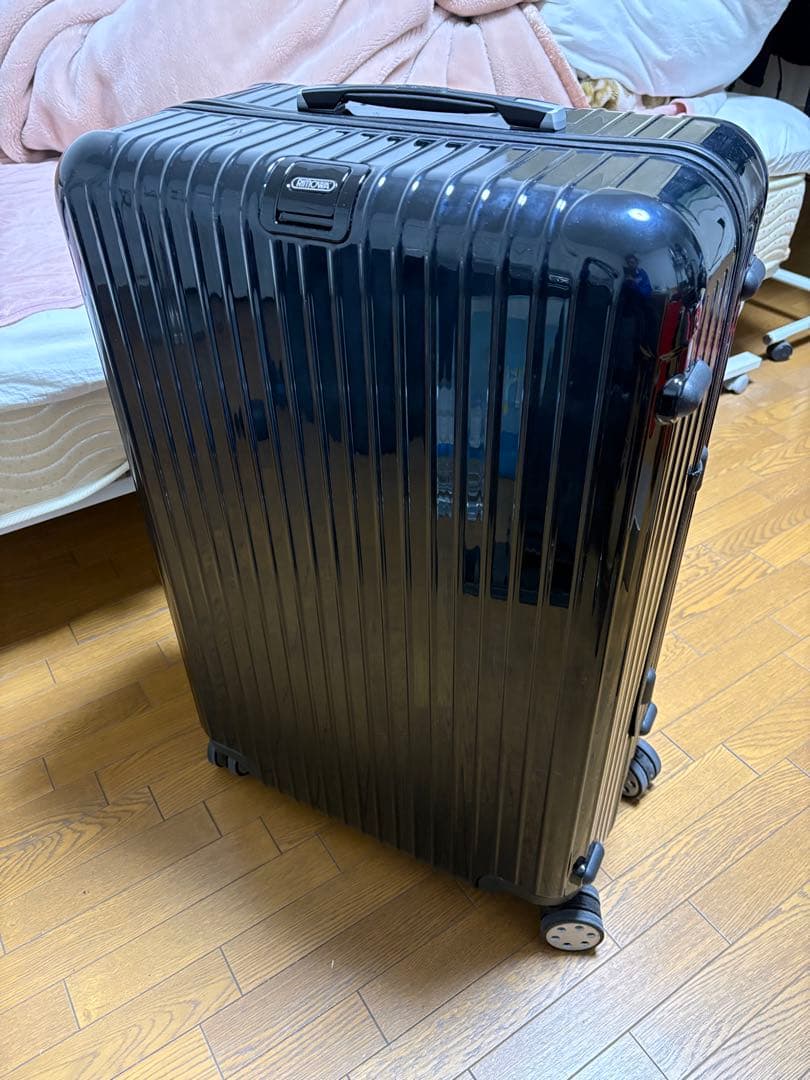 RIMOWA リモワ スーツケース SALSA ブラック83073504 1-3泊] リモワ サルサ 32L マットブラック 4輪 RIMOWA SALSA