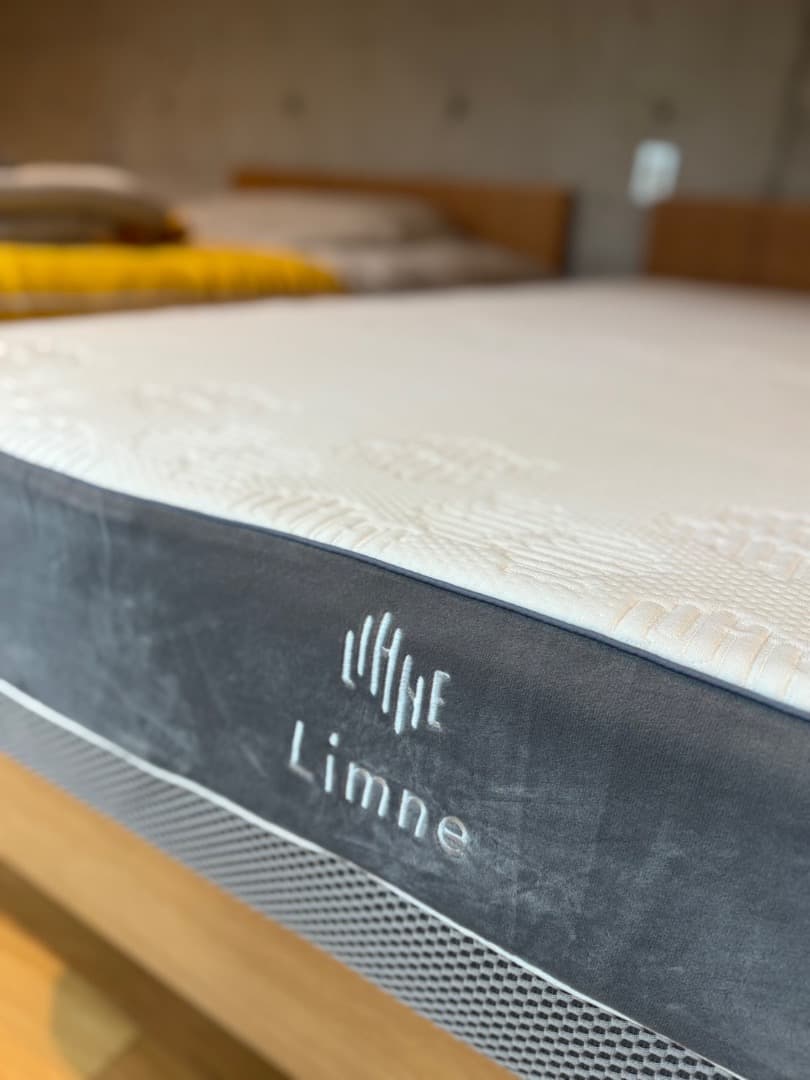 高橋かおり　リムネ　Limne セミダブルマットレス　美品