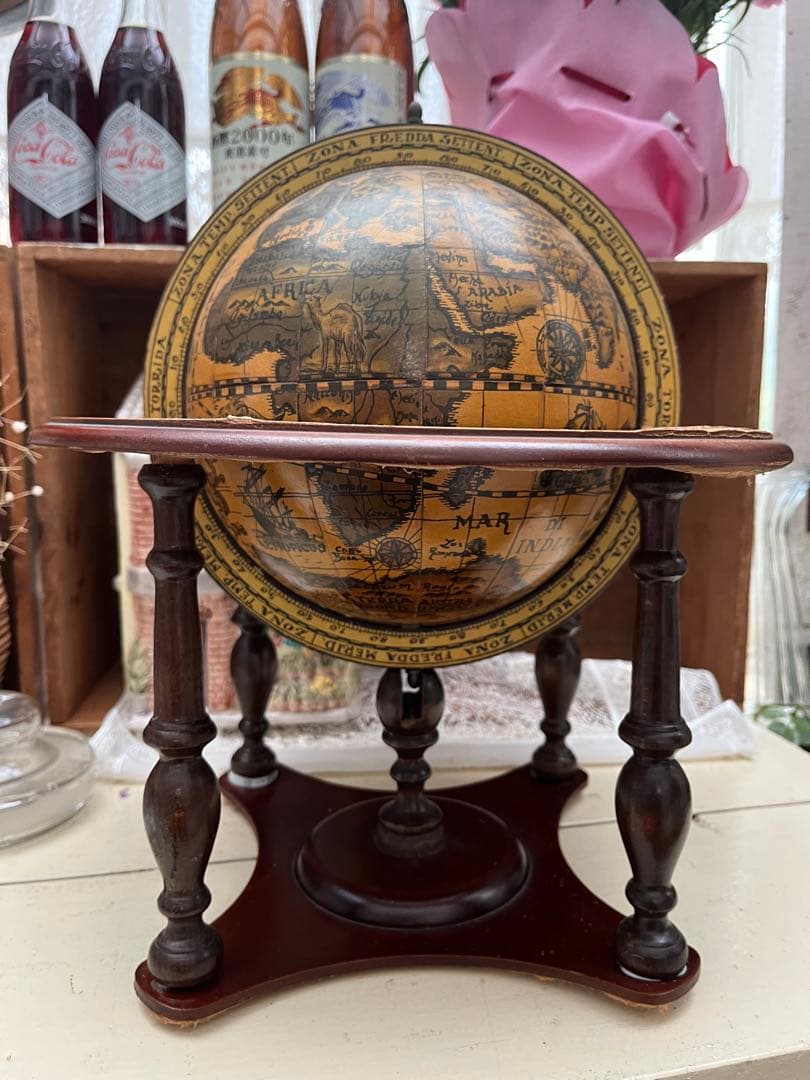ITALY イタリアヴィンテージ 黄道十二宮の地球儀 レア‼️イタリアンヴィンテージ 大型 黄道十二宮の地球儀 大型 - メルカリ