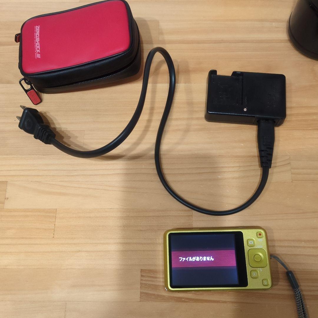 イエローデジタルカメラ 充電器・ケース付き 楽天市場】【送料無料】【楽天ランキング1位獲得】【Aenllosi 専用収納