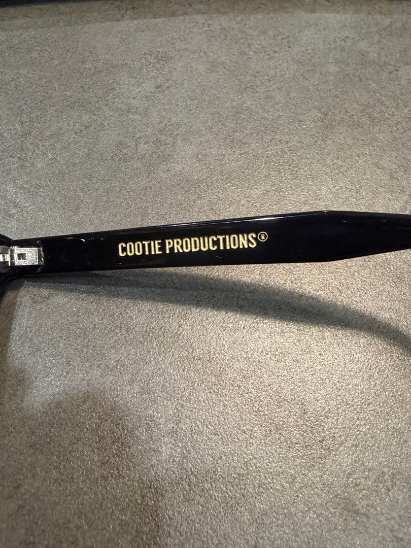 小物 COOTIE Raza Glasses -Black x L.Brown-