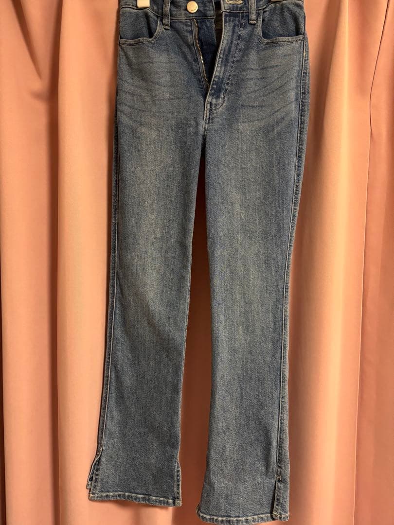 Herlipto New York High-Waisted Jeans