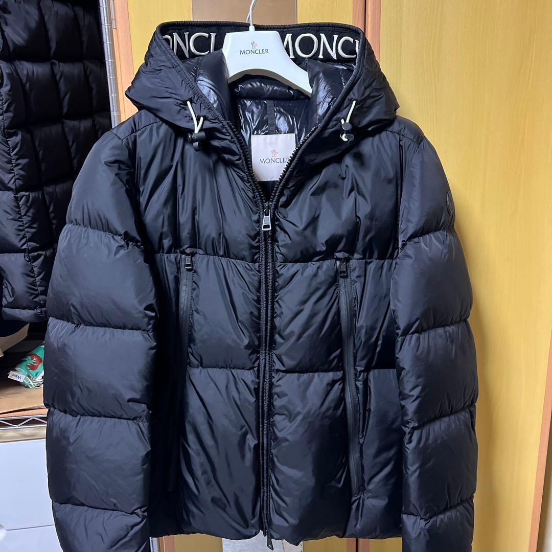 モンクレール モンクラー サイズ2 ブラック ダウンジャケット MONCLER (モンクレール) ウール フード着脱 パーカー ダウンブルゾン