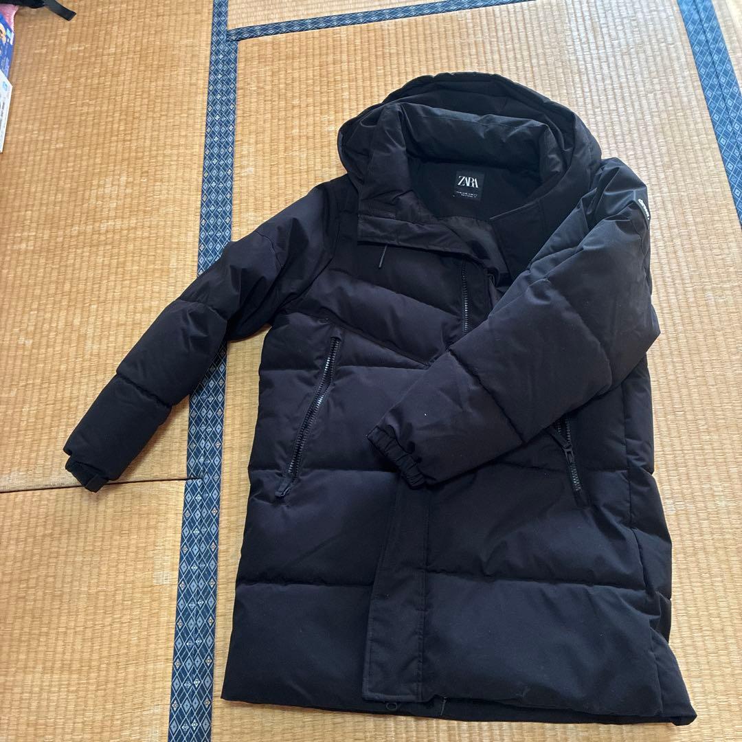 ZARA ザラ ダウンジャケット 光沢 ブラック XL 肉厚 黒 フード付き
