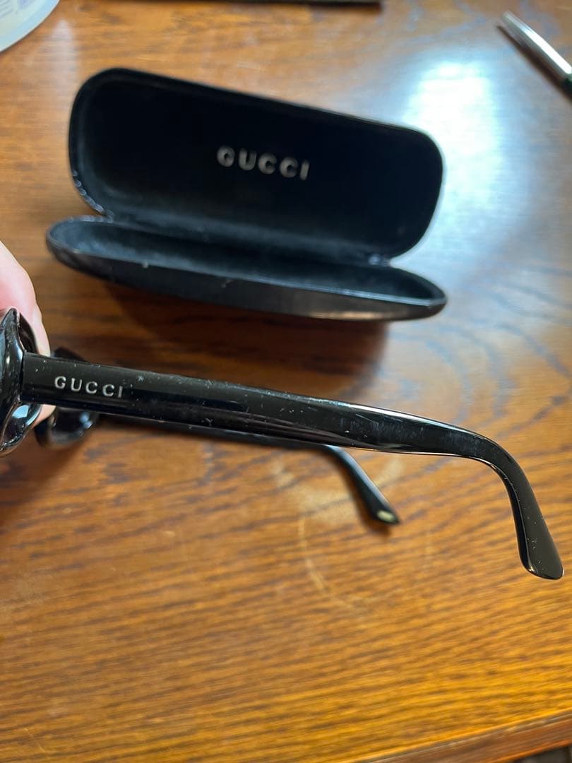 90s gucci サングラス 上杉柊平 氏 着用 モデル ブラック - メルカリ